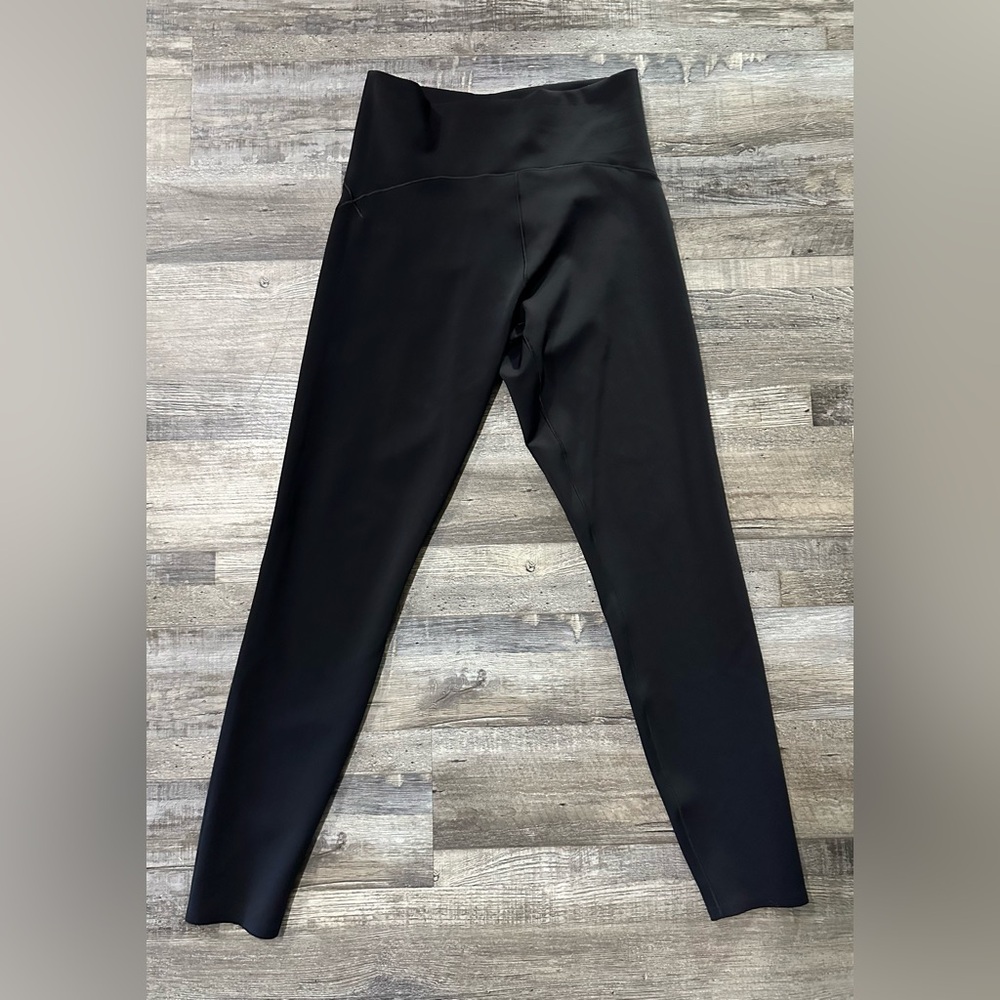 OFFLINE Leggings